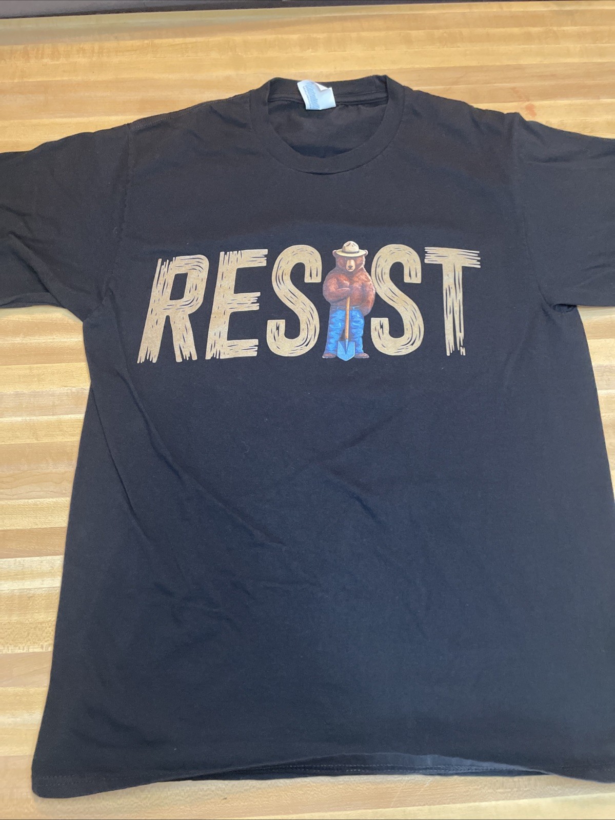 RESIST Smokey The Bear T Shirt Size Medium Black