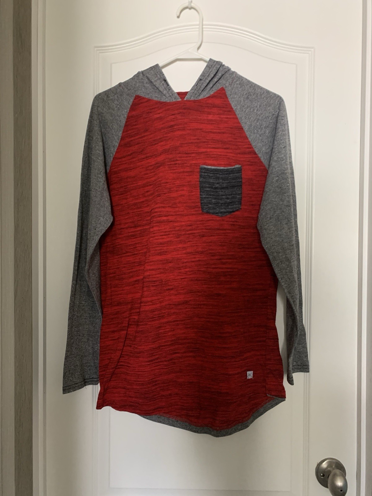 Depart West T Shirt Men's Large Red Gray Hooded Long Sleeve Pocket B33-6 gallery