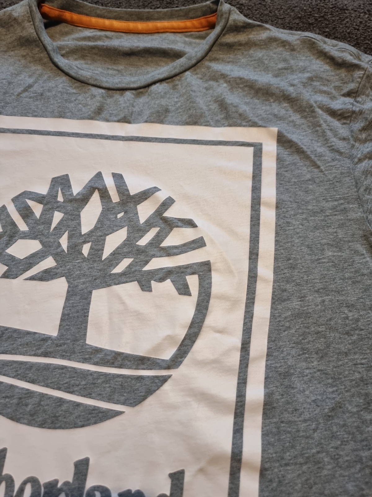 Timberland T-Shirt Mens XL Grey Short Sleeve Graphic Tee TB0A2AJ1 24 Inch P2P gallery