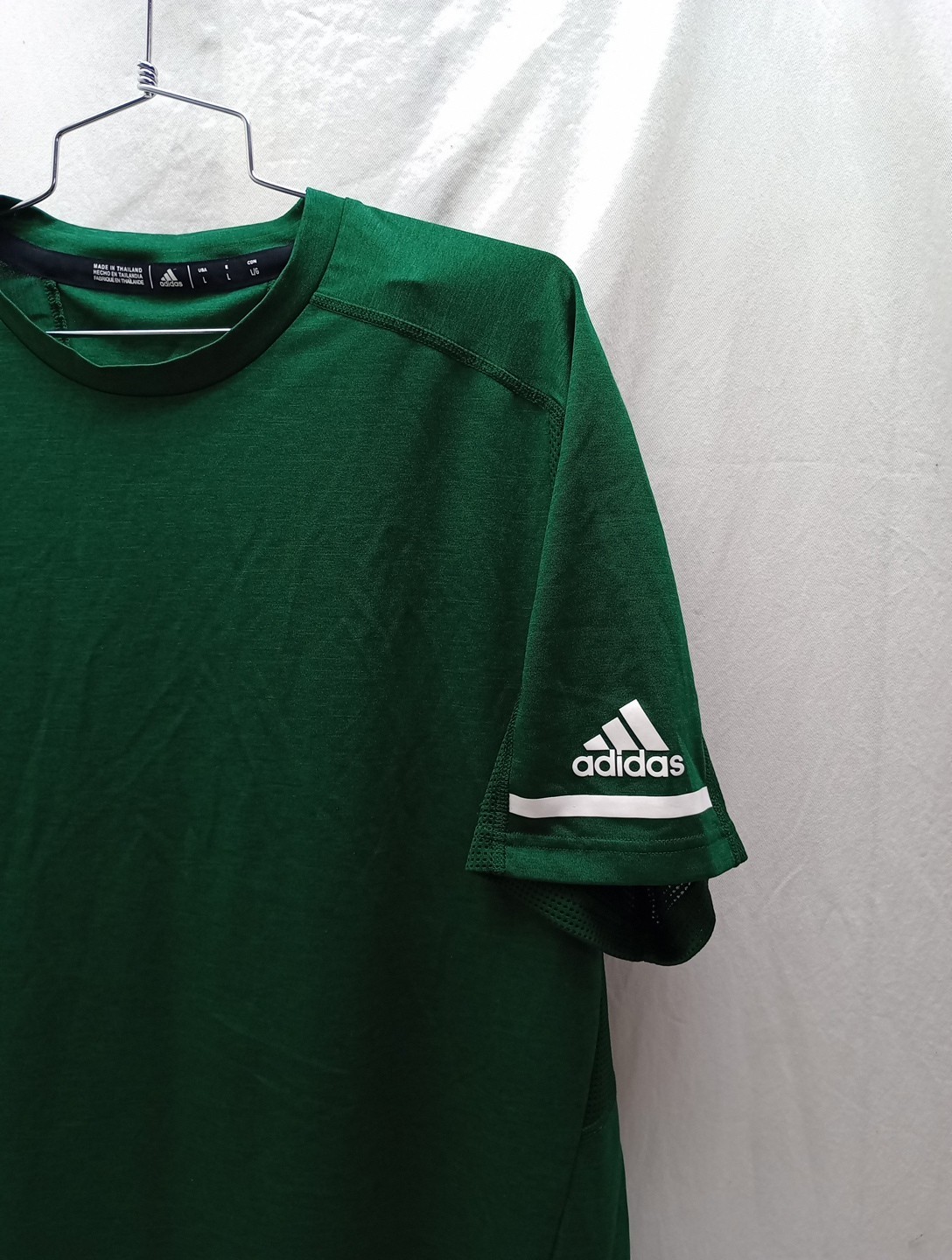 Adidas T Shirt Men' Size Large Climate Wear Activewear Mesh Side Tee gallery