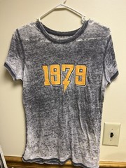 Adam Levine T-Shirt 1979 Size Large