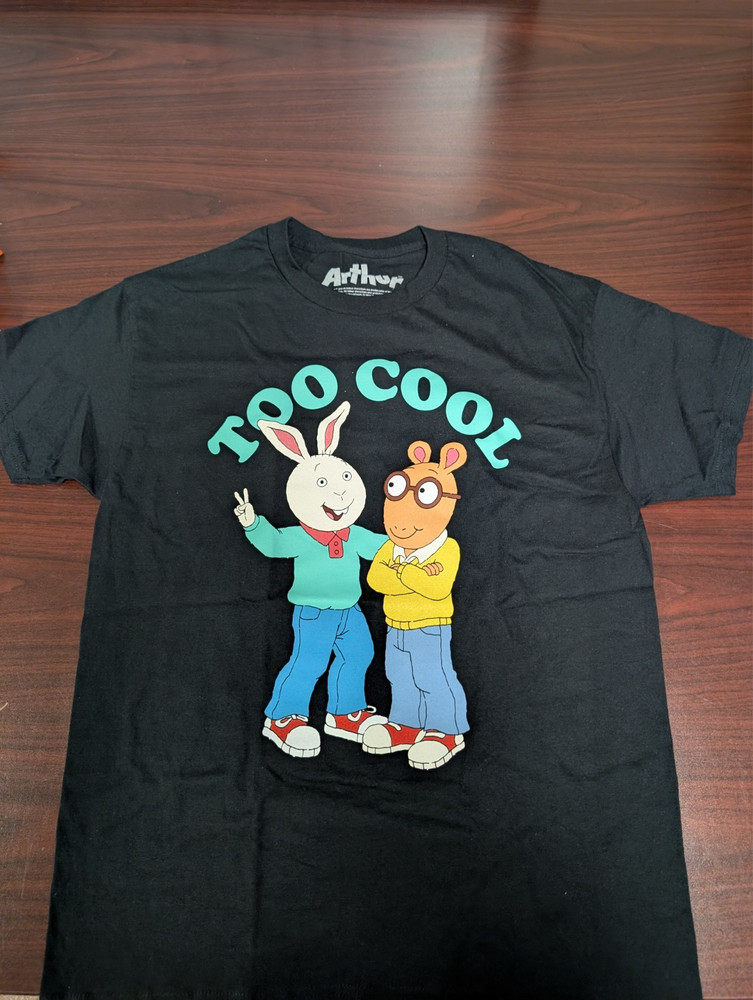 Arthur Logo Active T-Shirt Size Large NEW 39