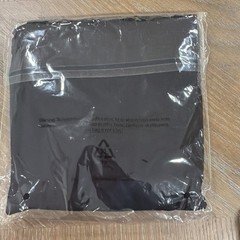 Apple Park Apple Logo Black On Black. Shirt Medium New w/Tag. Looks Sharp!!!