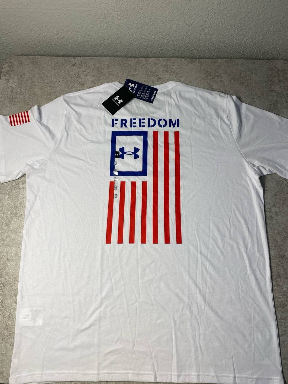 Under Armour Freedom Men’s 2XL White USA Flag Graphic T-Shirt NWT Short Sleeve gallery