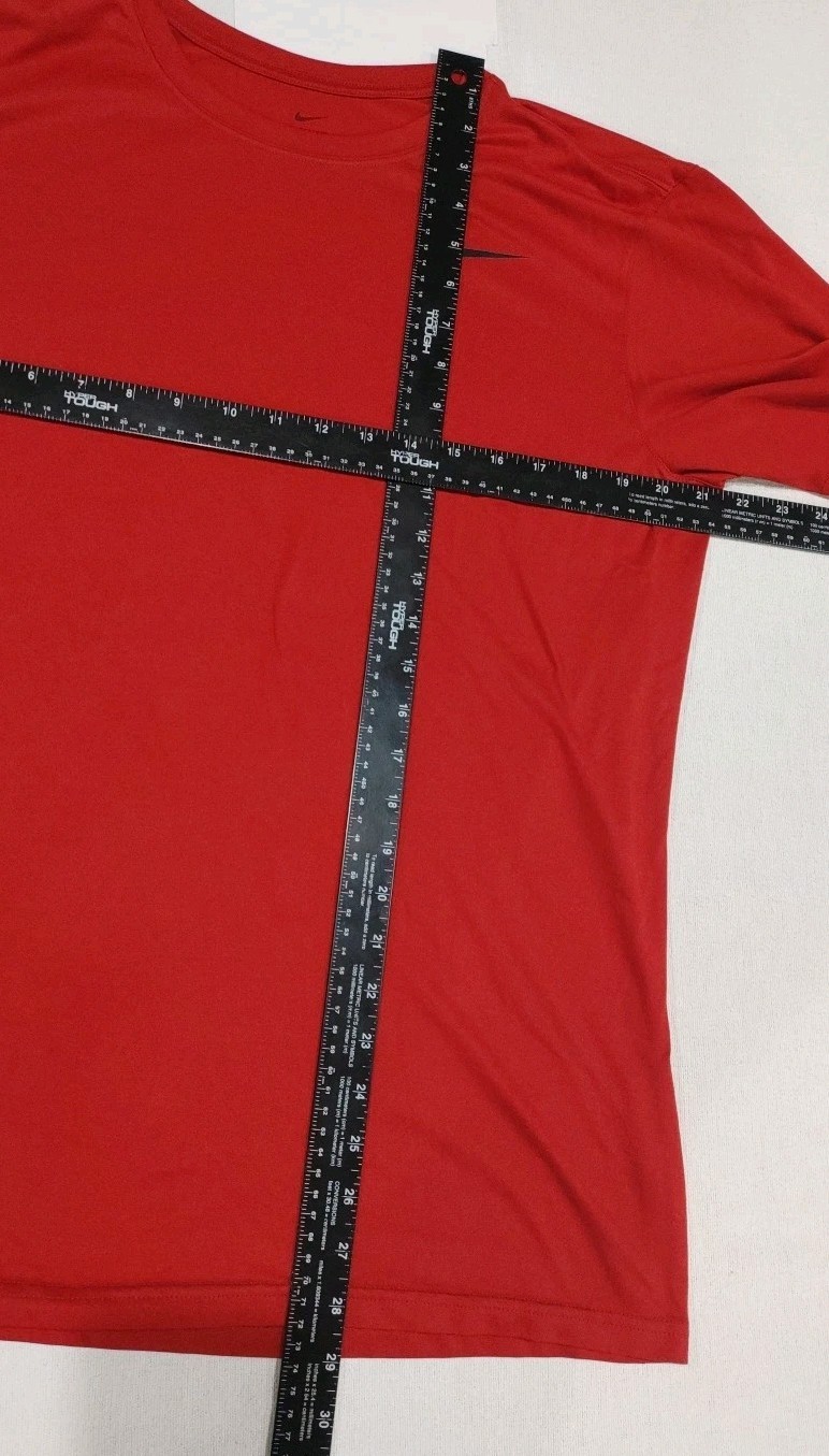 Nike Dri Fit TShirt Regular Athletic Casual Red Adult Size Large gallery