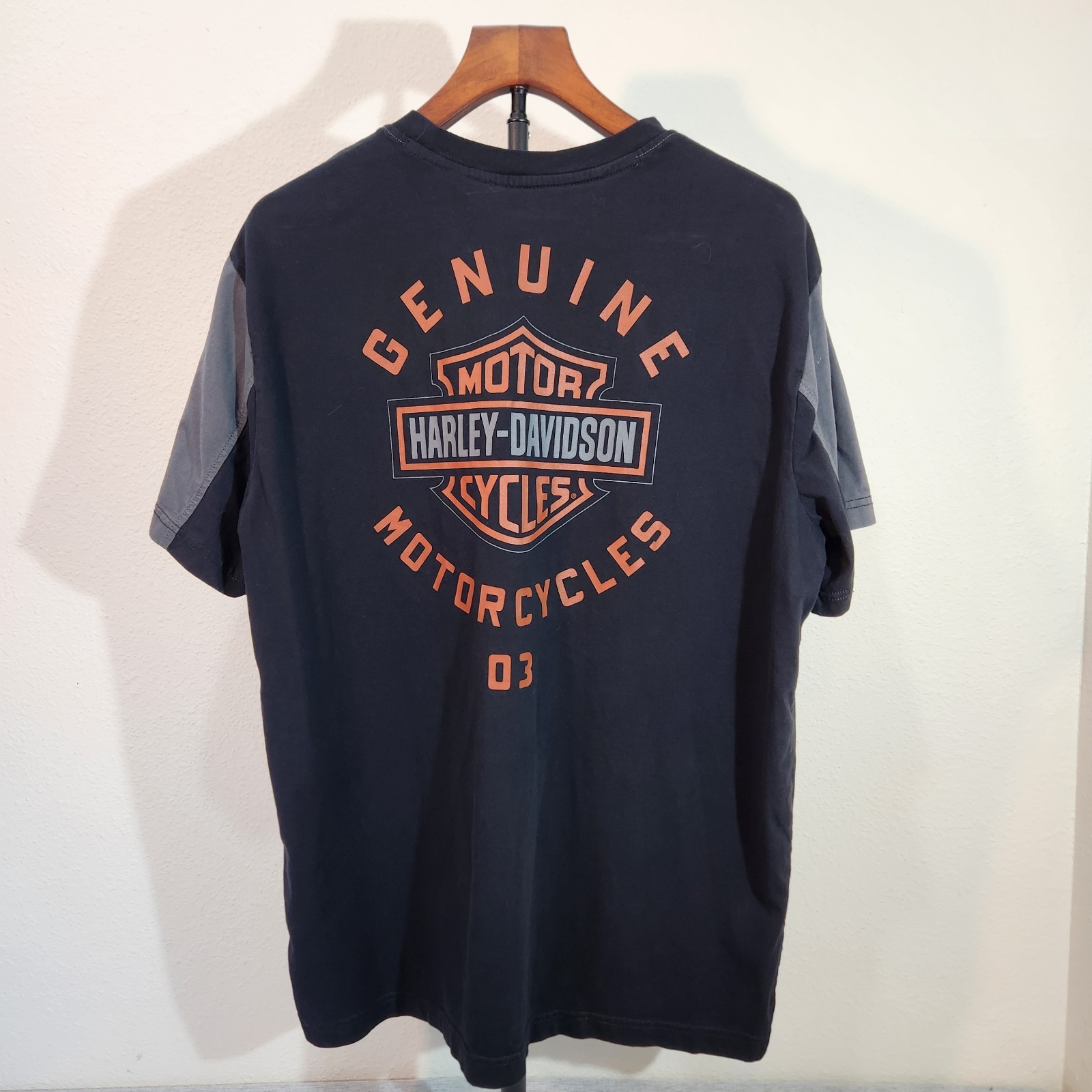 Harley-Davidson Men’s L Short Sleeve Graphic T-Shirt Color Block Logo Biker gallery