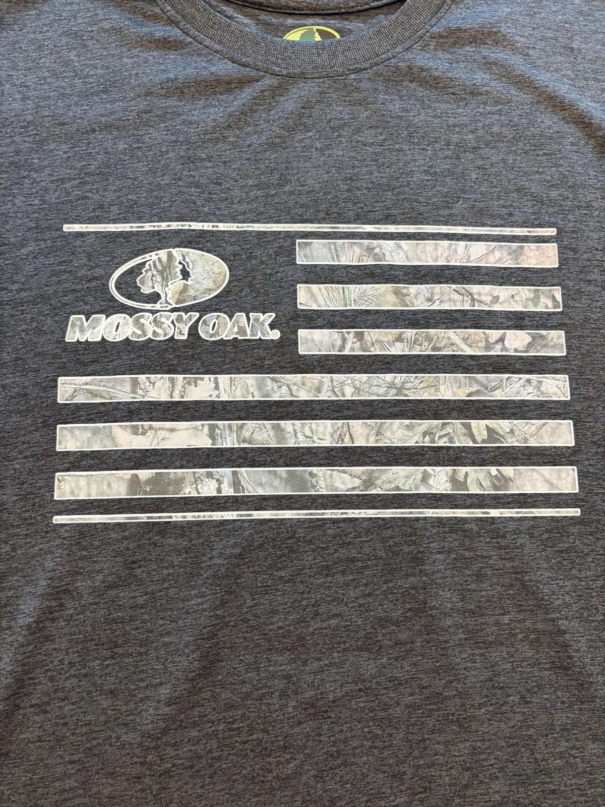 Mossy Oak Shirt Mens Medium Gray Performance Camo Flag Graphic Outdoor Hunting gallery