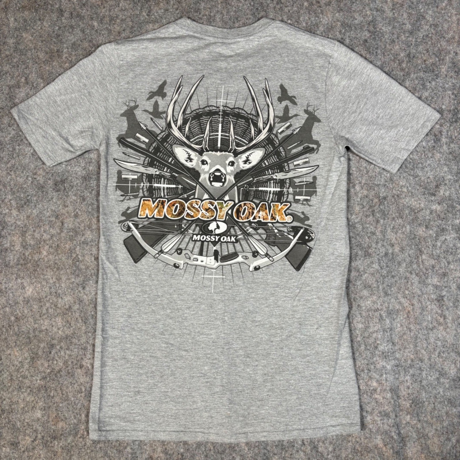 Mossy Oak Graphic T-Shirt Mens S Grey Break-Up Country Hunting Buck deer hunt gallery
