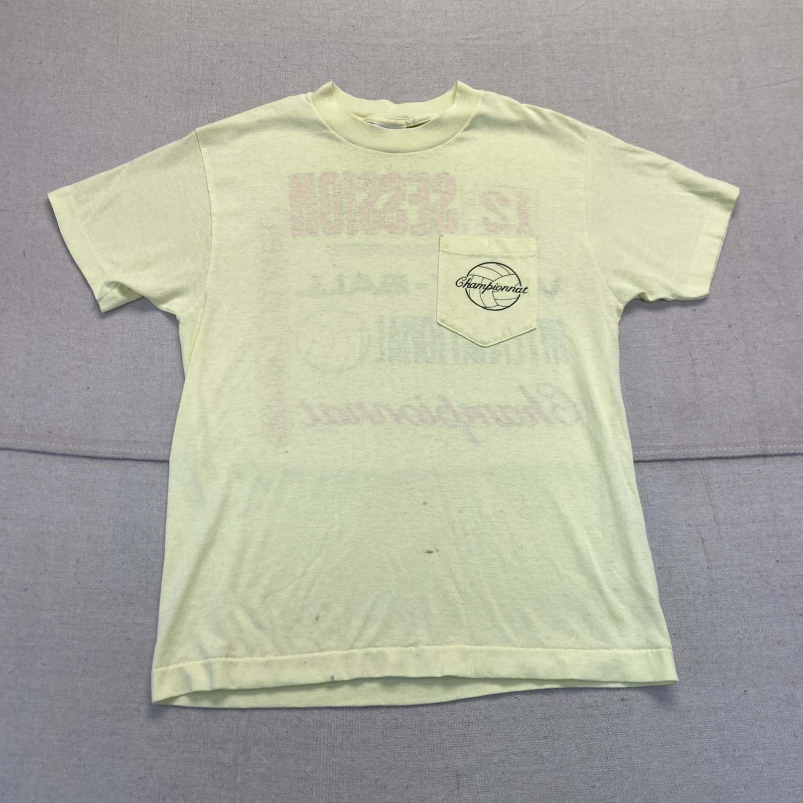 Vintage Volleyball Shirt Womens M Graphic Championnat 90s 80s Yellow gallery