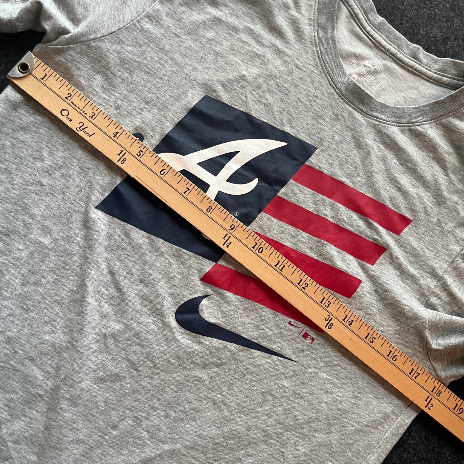 Nike Atlanta Braves T-Shirt Mens Small Grey Excellent Dri-FIT MLB BV1919-060 gallery