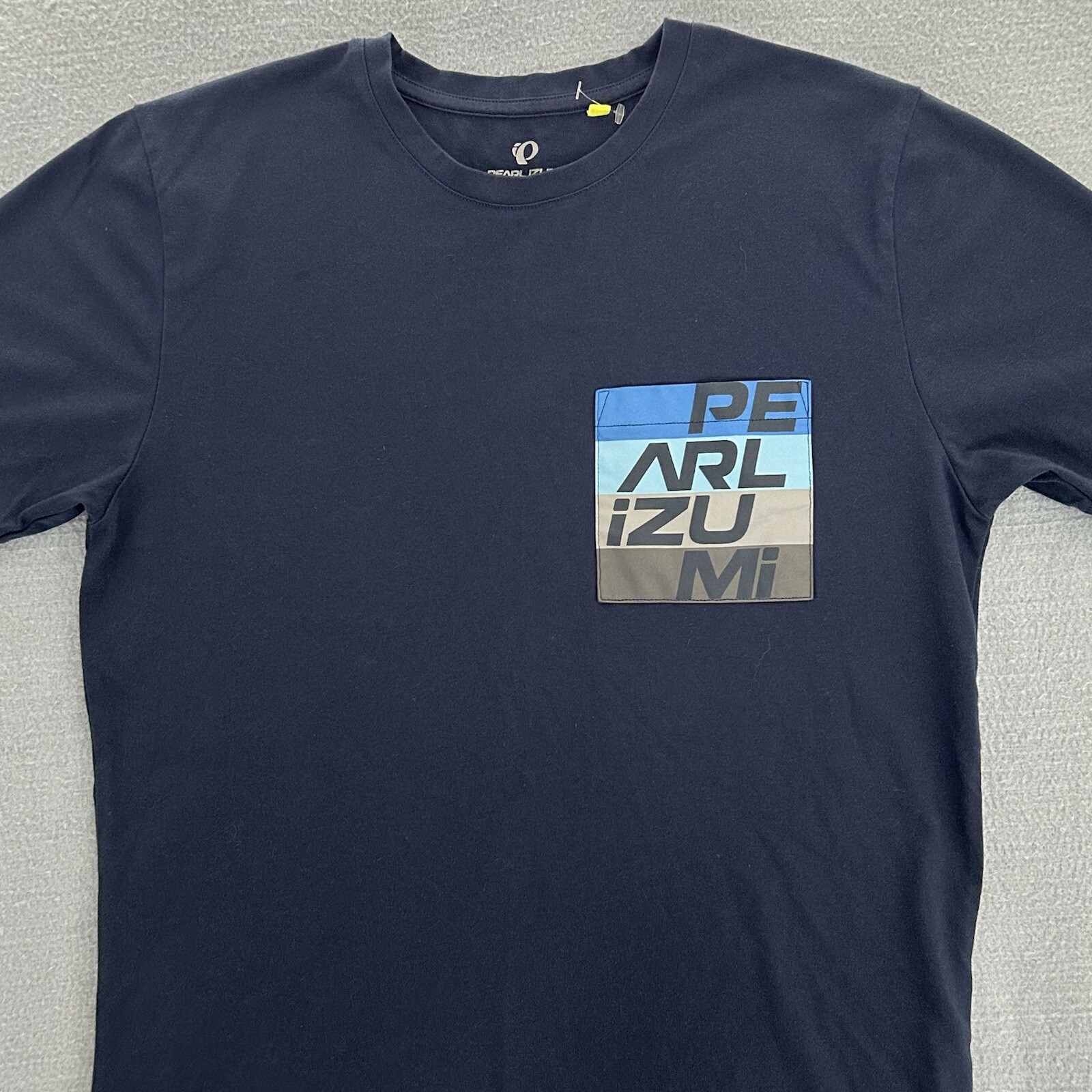 NWOT Pearl Izumi Pocket Tee Men’s Small gallery