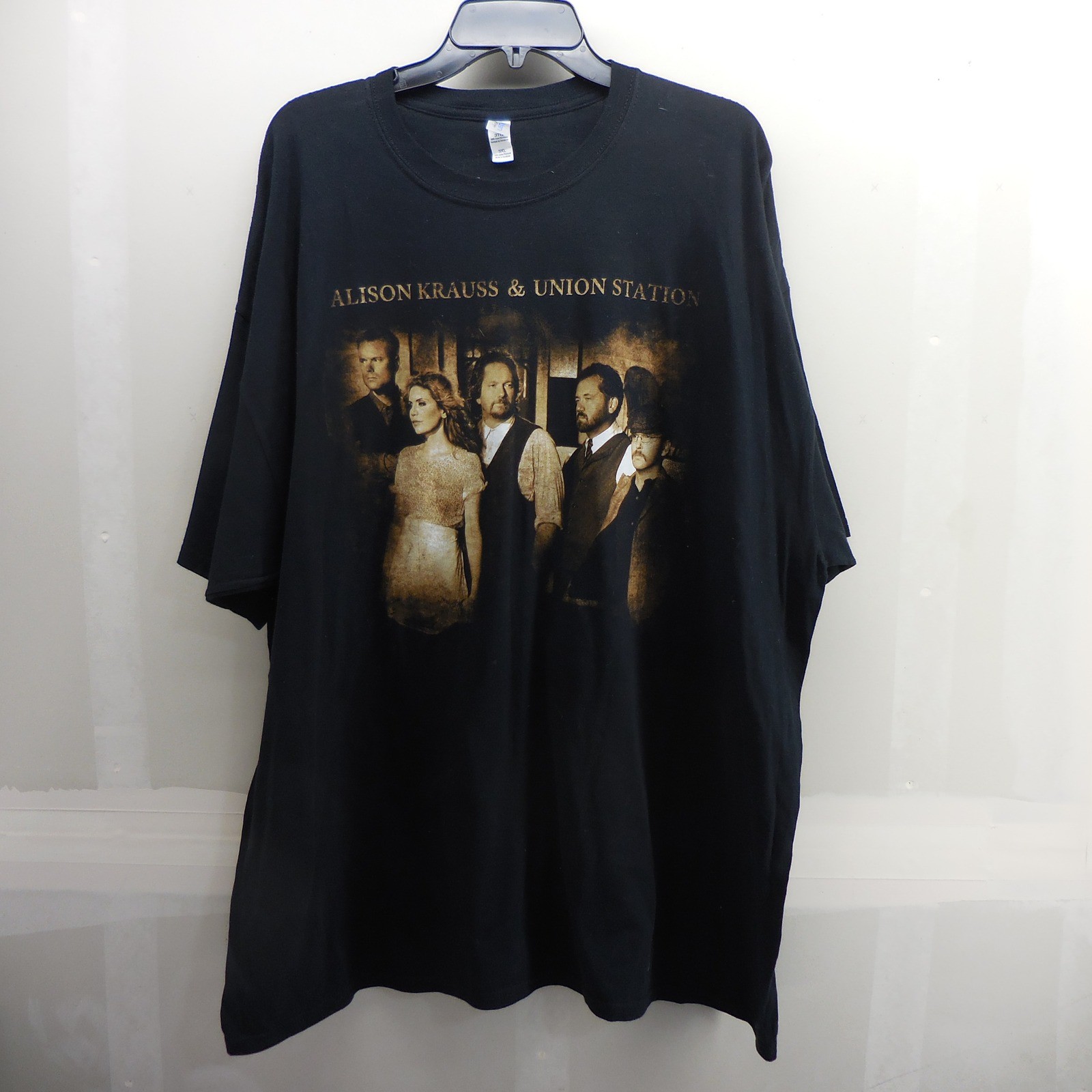 Alison Krauss & Union Station 2012 Tour T-Shirt Mens 3XL Black Band Tee Cotton gallery