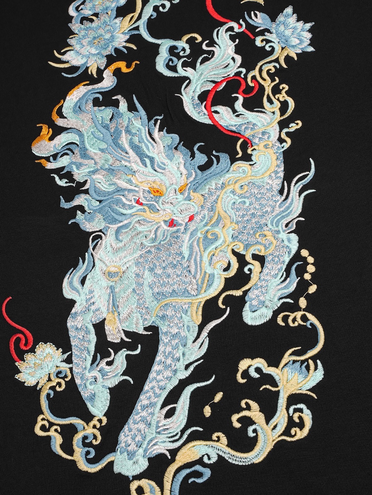 Niepce Men's Blue Kirin Embroidery Tee Japanese Streetwear T-Shirt gallery