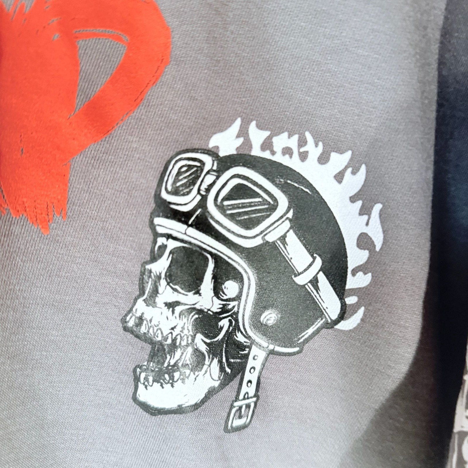 Hanger Graphic Motorcycle Skull T-Shirt Size M gallery