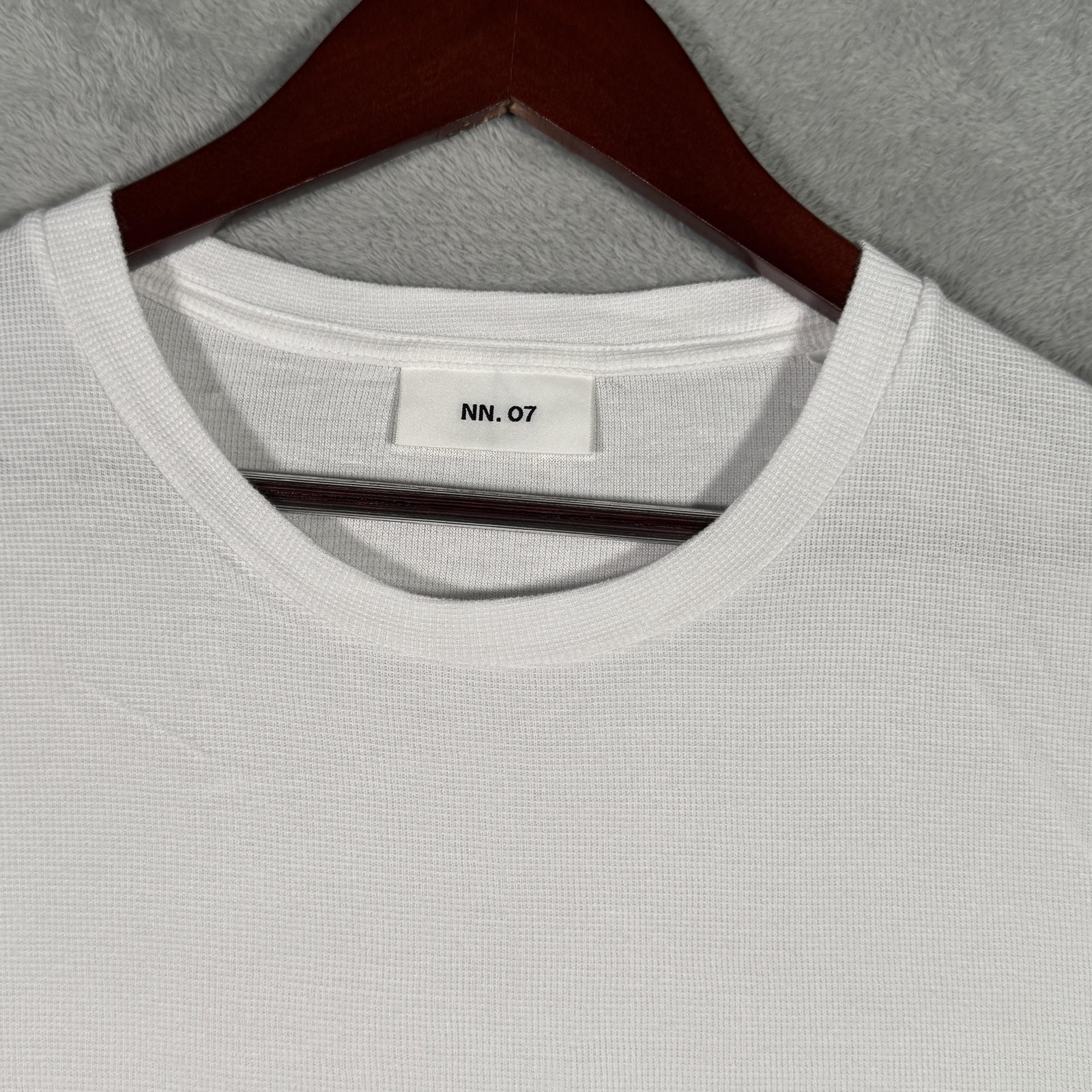NN. 07 Shirt Mens XL White Clive Waffle Knit Lightweight Crewneck T-Shirt Tee gallery