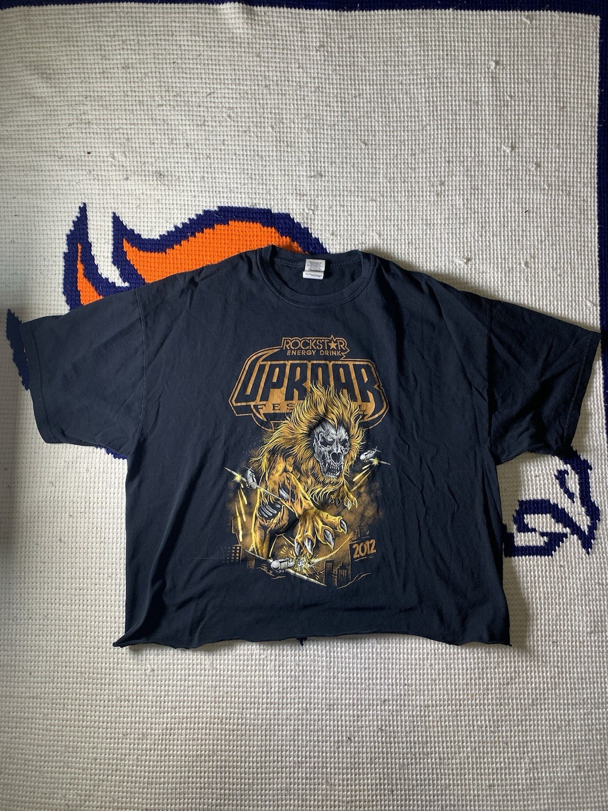 VTG Uproar Festival 2012 Rockstar Energy Drink Tee Shirt 2XL Cropped Fits A M!!