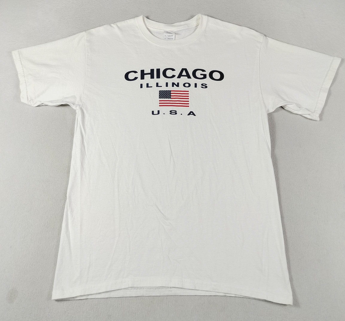 Gildan Chicago Shirt Mens Large White Illinois USA Flag Graphic Tee Patriotic gallery