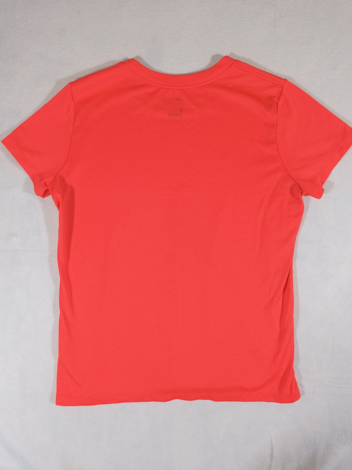 Nike The Nike Tee Men's Dri-FIT Red Crew Neck Short Sleeve T-Shirt L Logo gallery