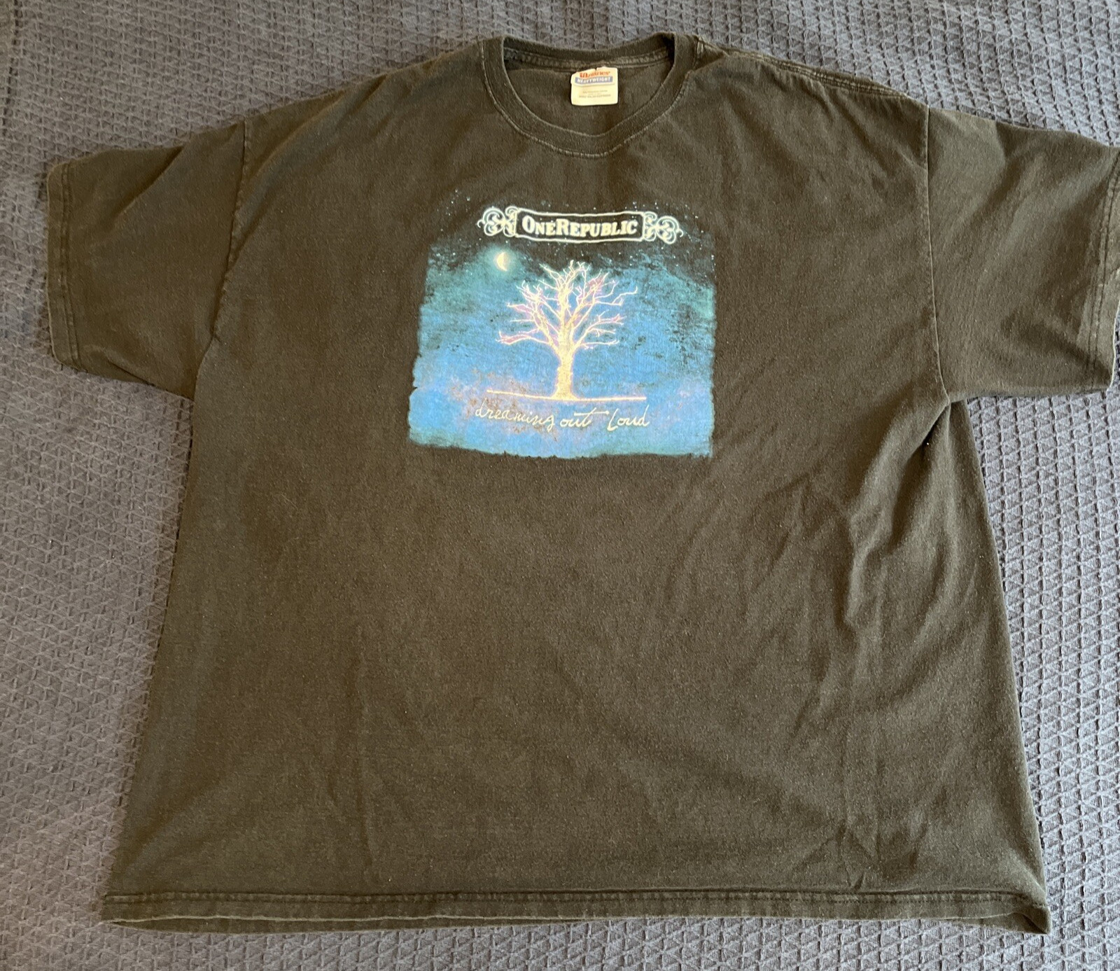 One Republic Dreaming out Loud T Shirt Sz 2XL Hanes tag Well Worn Faded Vintage