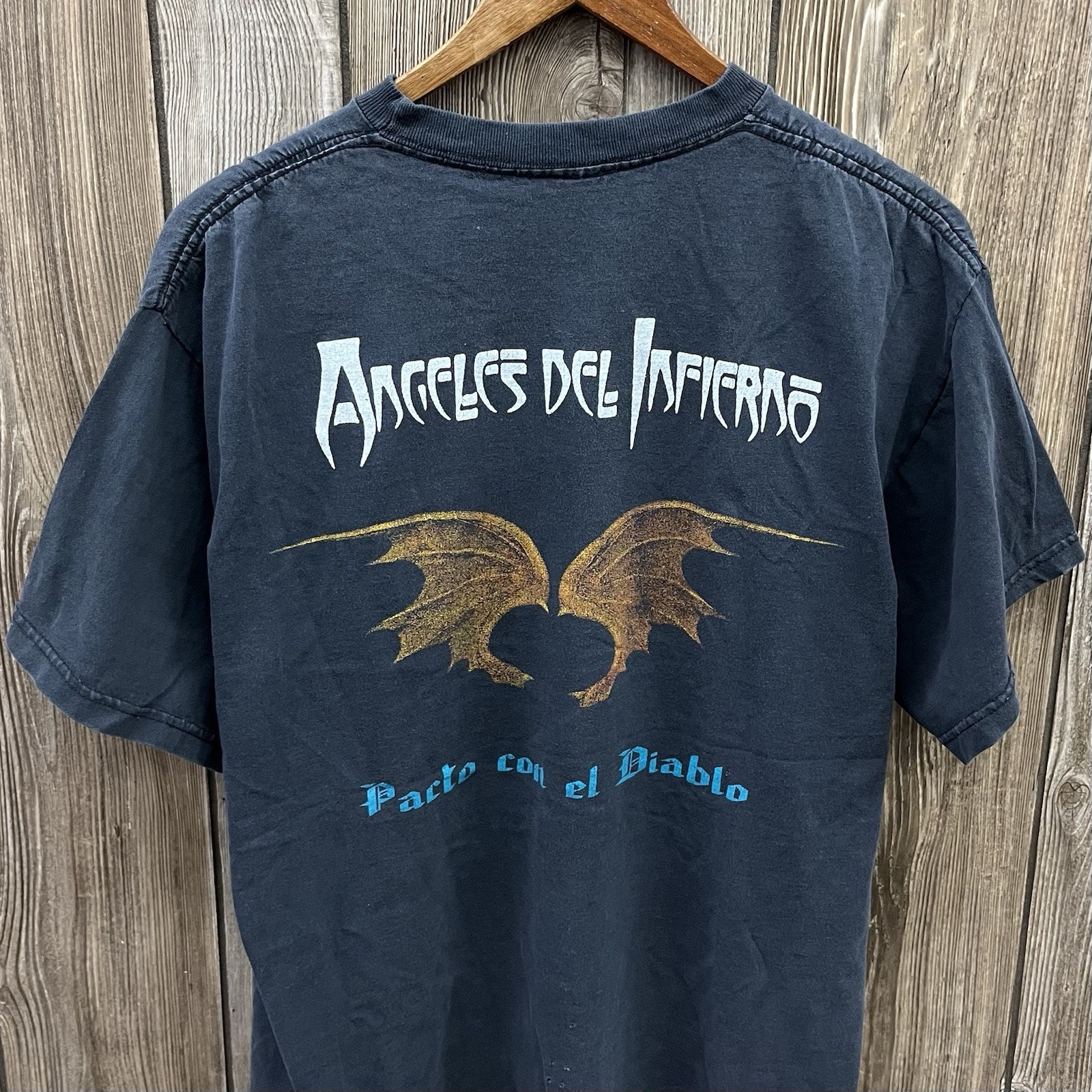 Vintage Angeles Del Infierno Pacto Con Diablo Metal Band Tee Shirt Black Large gallery