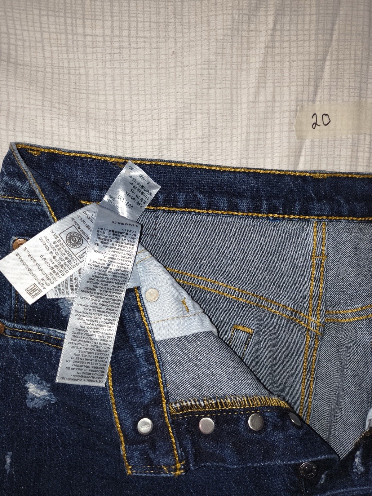 Levi's 501 Skinny Men’s Jean 32x30 Blue Denim size 32x30 gallery
