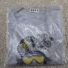 DC Nuthouse Ride or Abide Graphic T-Shirt Mens Medium Gray (see photo for flaw)