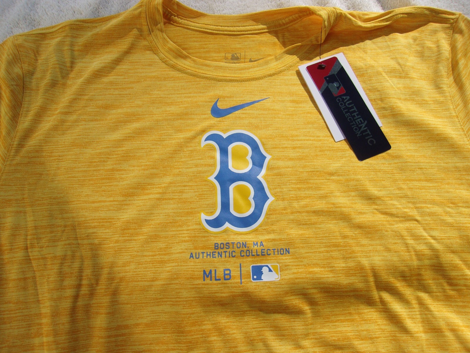 NWT Nike dri fit T, Boston Red Sox, B, men's L, XL, heather gold, MLB, polyester gallery
