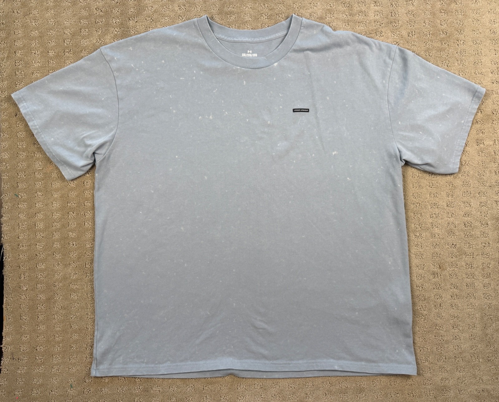 Men’s Under Armour 2XL Loose T-Shirt with bleach splatter design #1105
