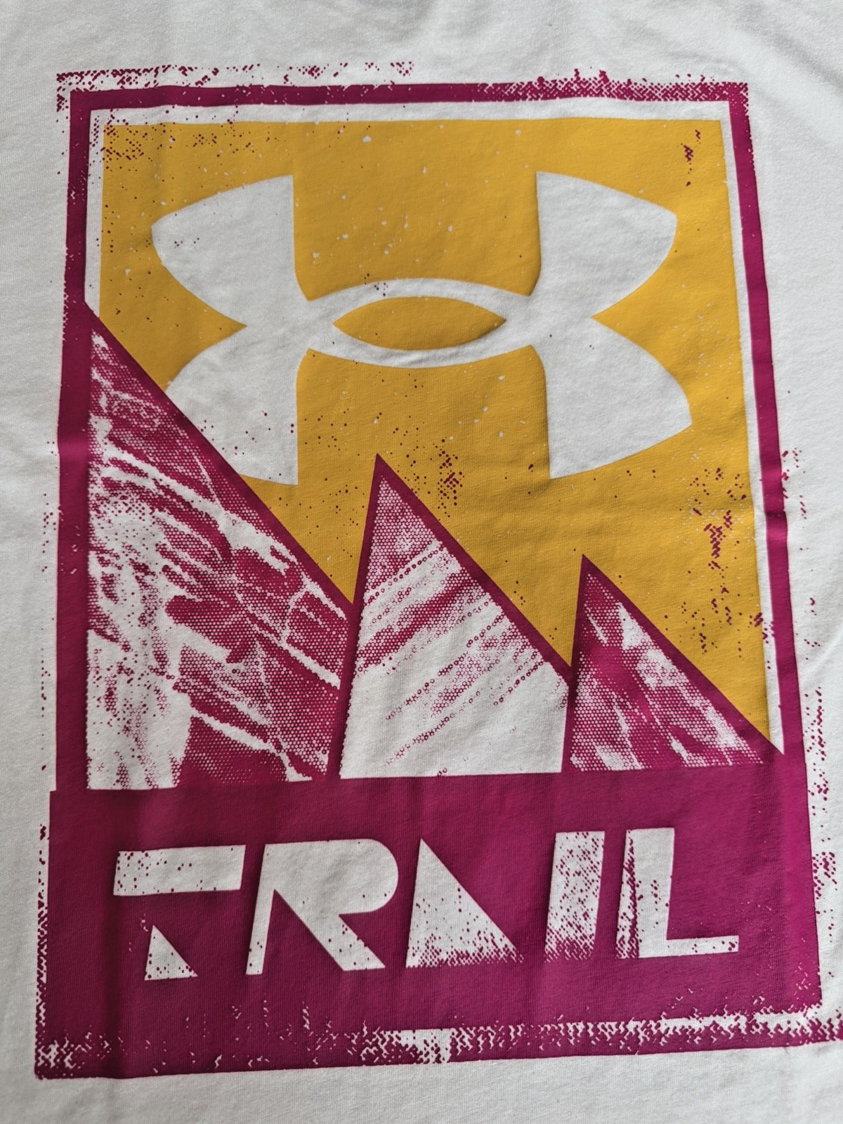 NWT UNDER ARMOR TSHIRT • TRAIL | MEN XL gallery