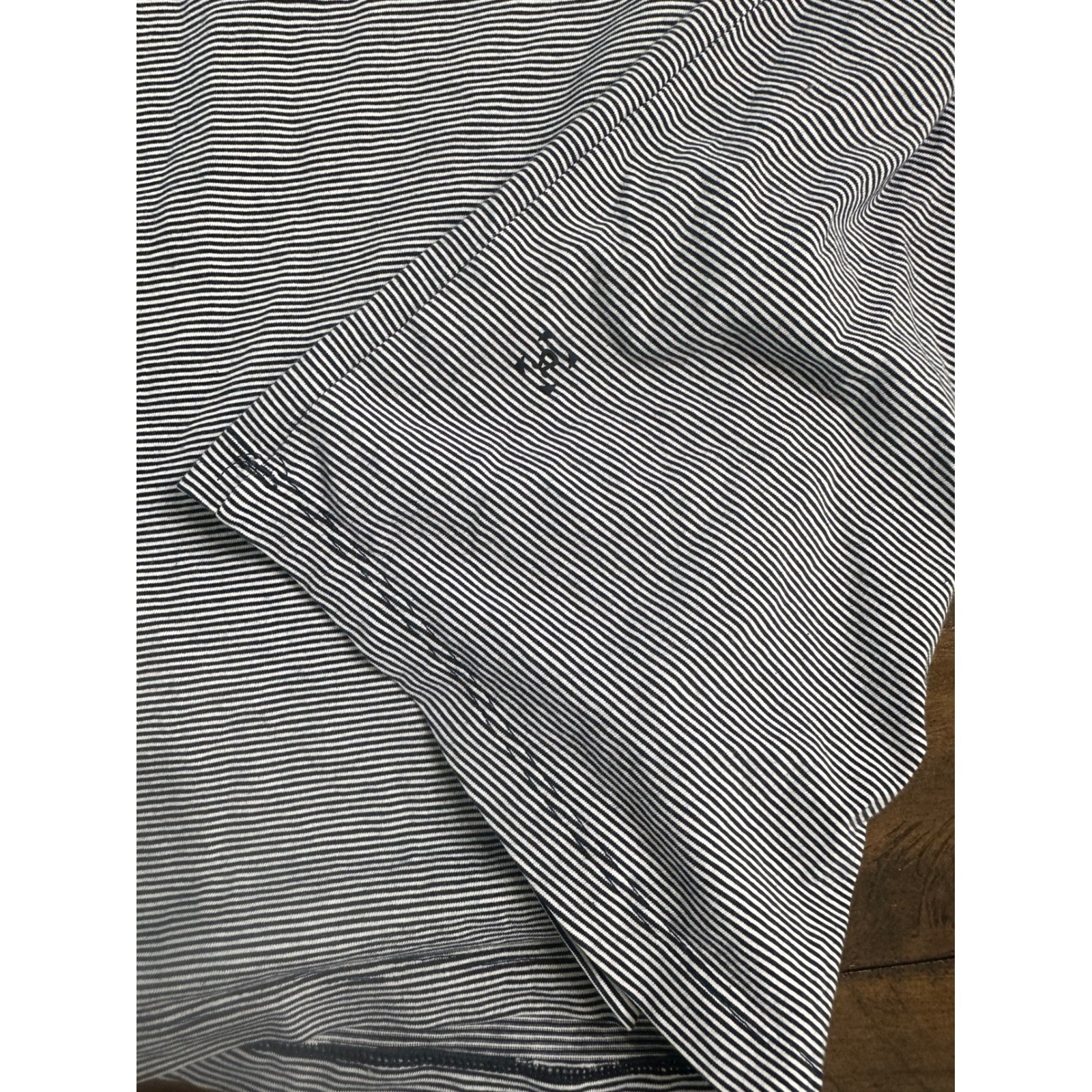 Lululemon 5 Year Basic Tee Mens XL NavyBlue White MicroStripe ShortSleeve TShirt gallery
