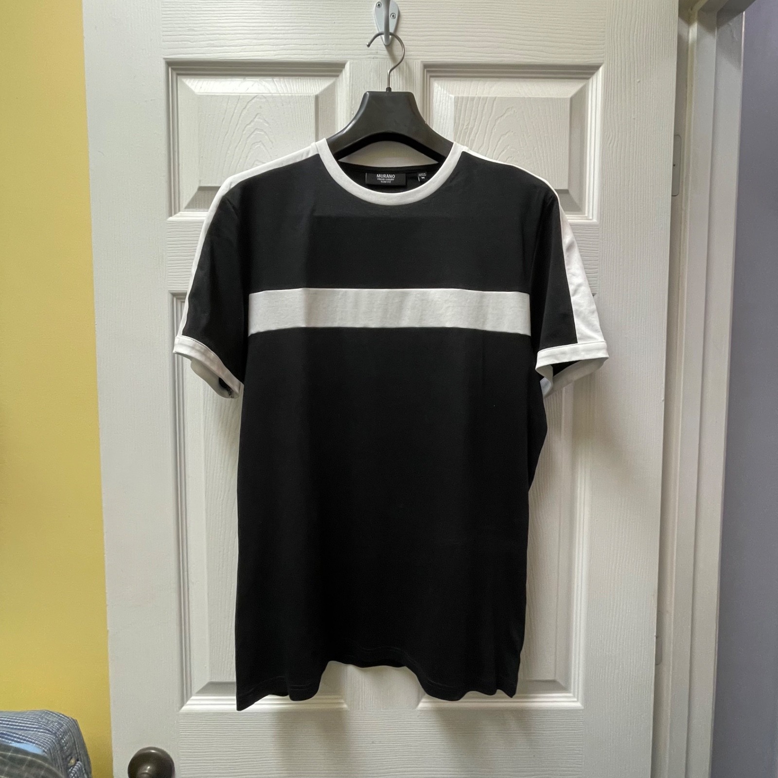 Murano Liquid Luxury Men's Medium Black White Stripe Ringer Slim Fit T-Shirt gallery