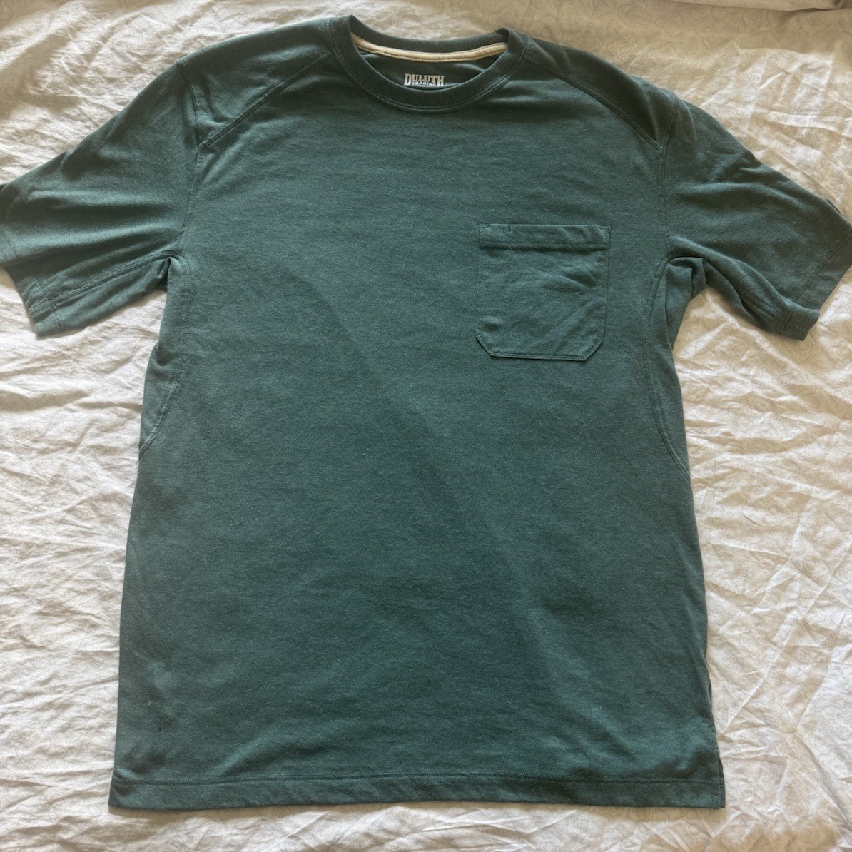 Duluth Trading Co Mens T-Shirt Green Short Sleeve Cotton Size L Pencil Pocket gallery