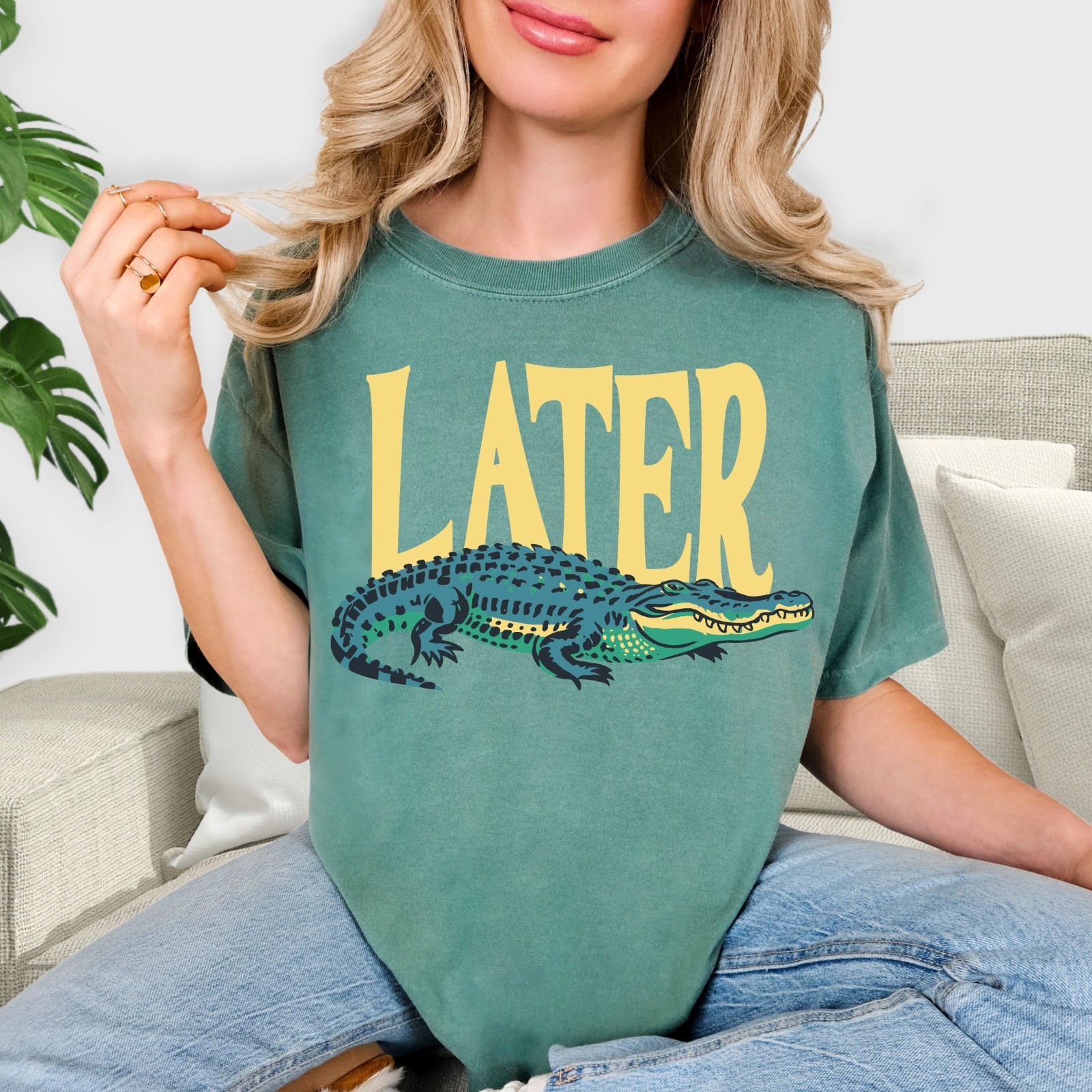 Unisex Alligator T Shirt, Vintage Retro Later Gator Graphic Comfort Colors Tee gallery