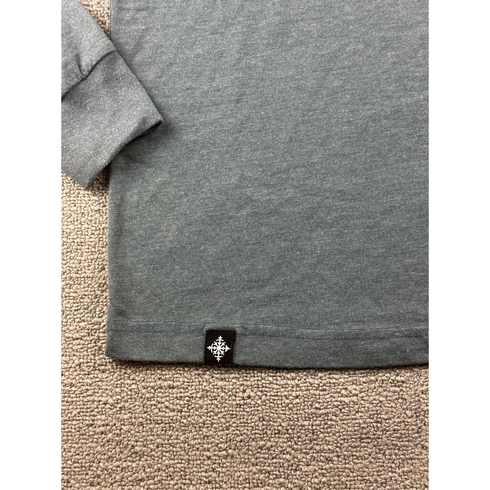 Ski The East Long Sleeve T-Shirt Unisex S Blue Born From Ice Snowboard Ski gallery