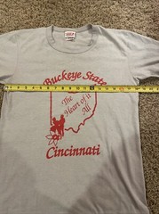 Vintage Rare Single Stitch H. Wolf & Sons Graphic T-shirt Cincinnati 90s Retro