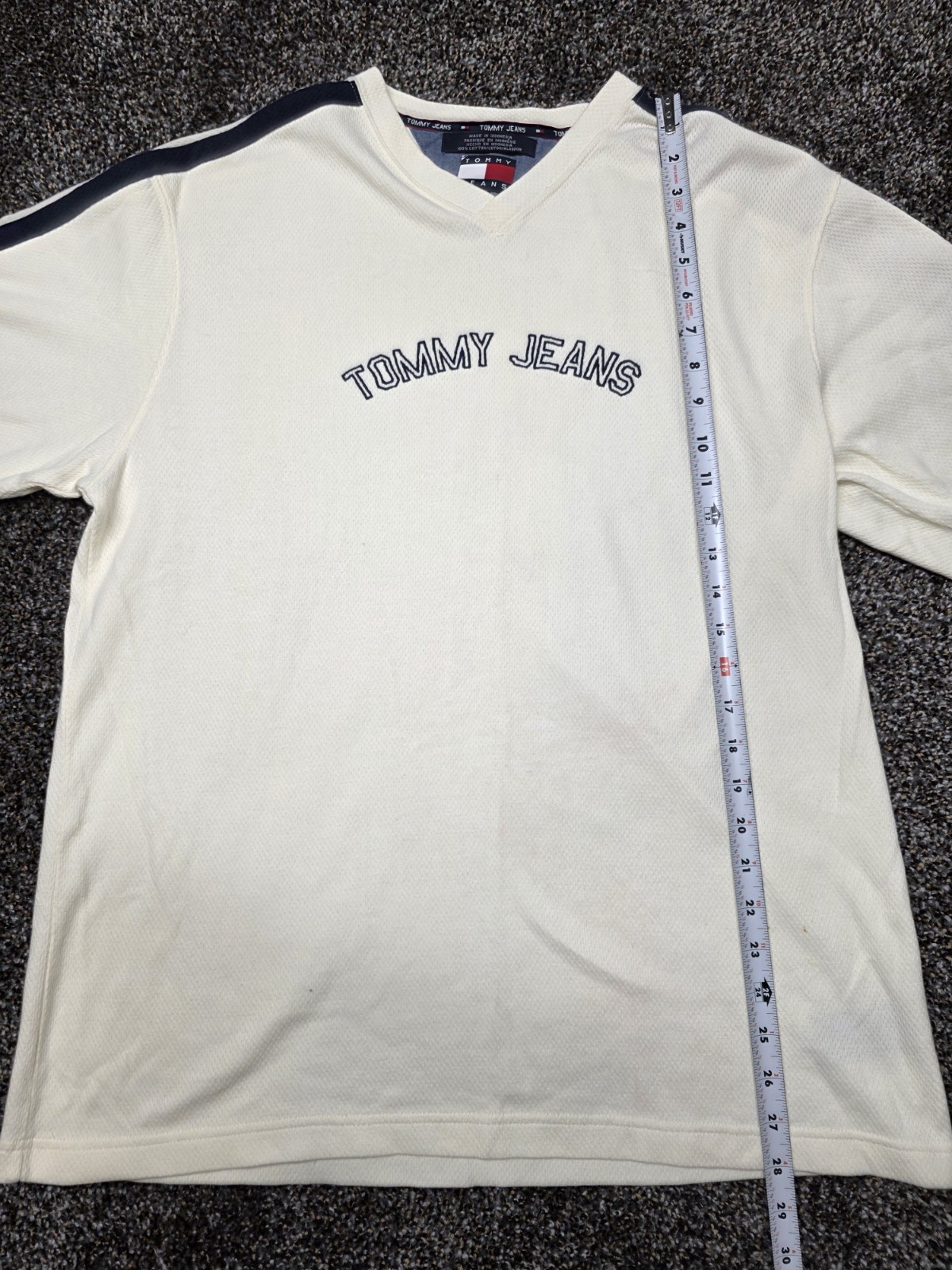 Vintage Tommy Jeans Thermal Shirt Mens M Cream Spellout Logo V-Neck 90s Y2K