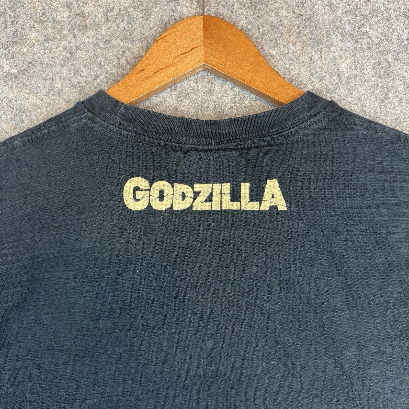 Godzilla Toyo Shirt Mens Medium Graphic Print Ocean Ship Double-Sided Anime gallery