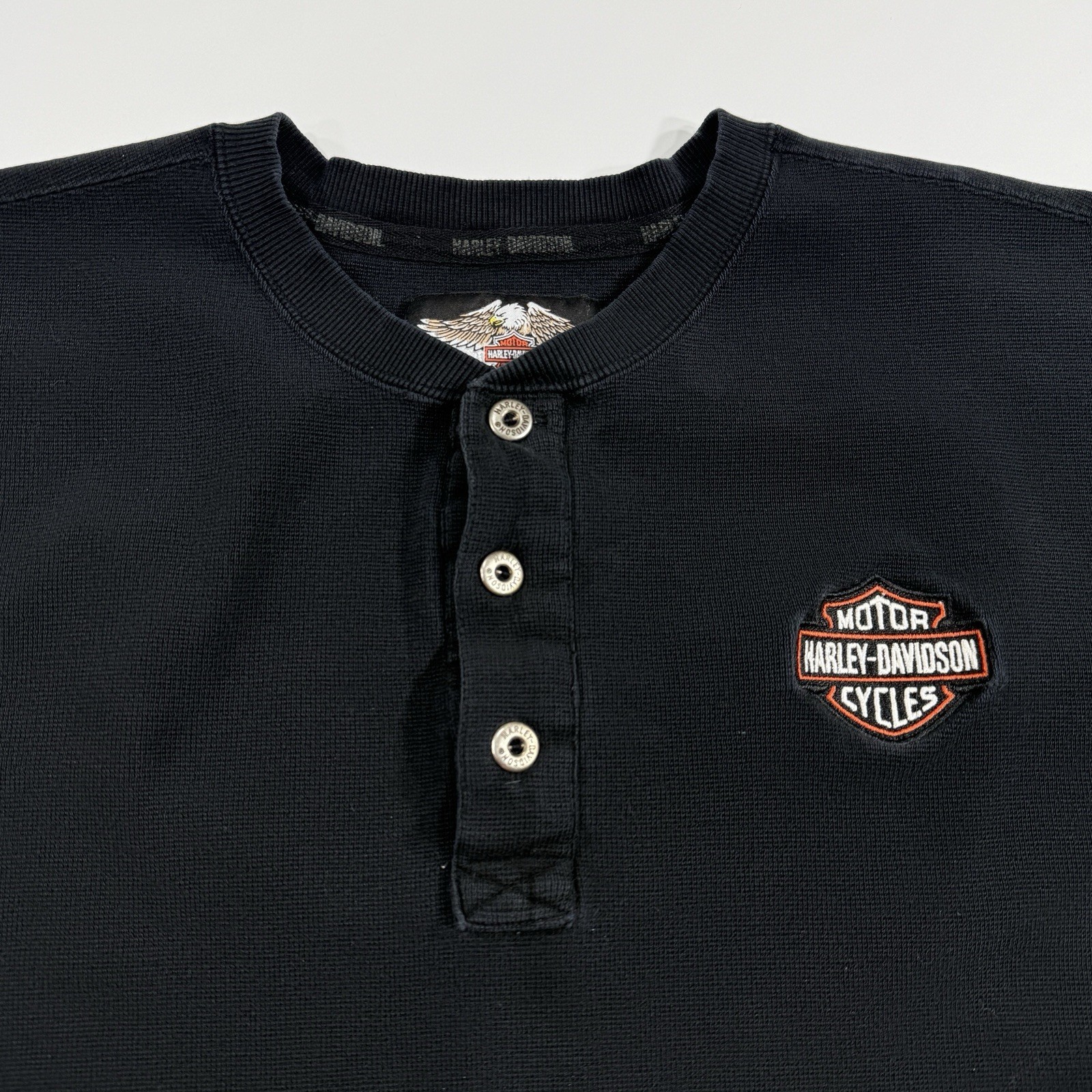 Vintage Harley Davidson Henley Shirt Mens XL 3 Button Wings Back Hit *See Pics gallery