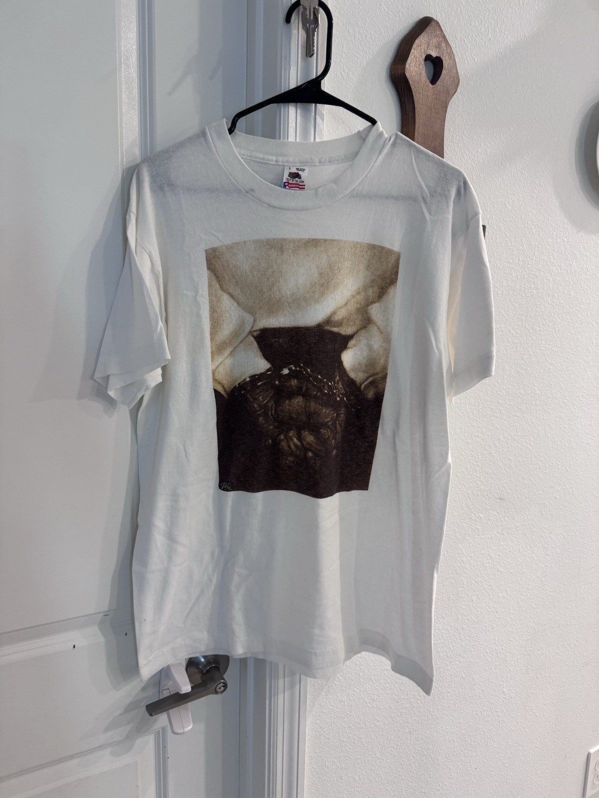 Vintage Handcuff Art T-shirt Single Stitch Mens Large gallery