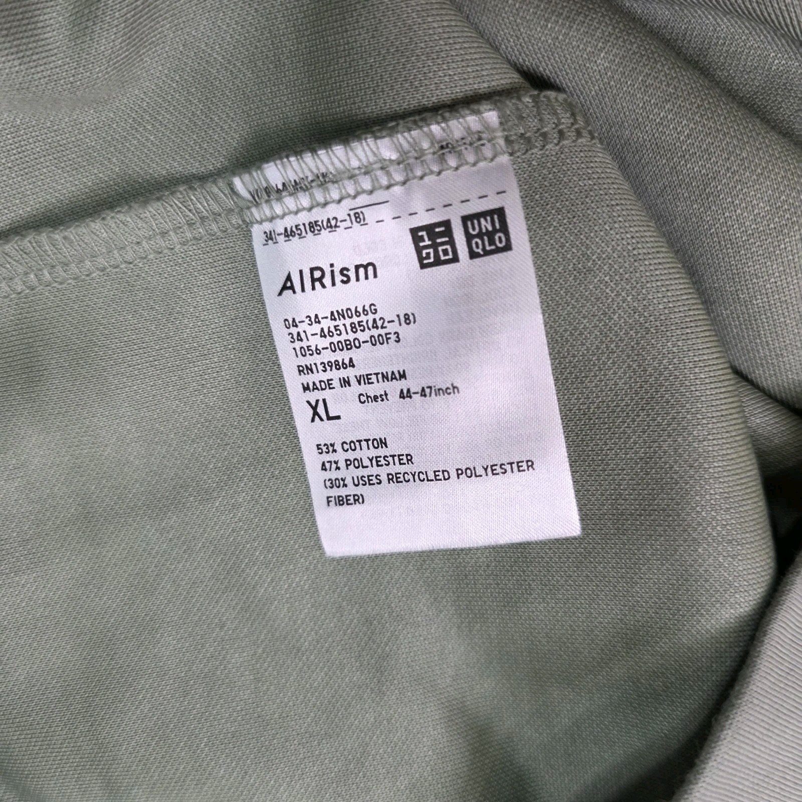 Uniqlo AIRism Cotton Oversized Crew Neck T-Shirt Light Green Sage Size XL EUC gallery