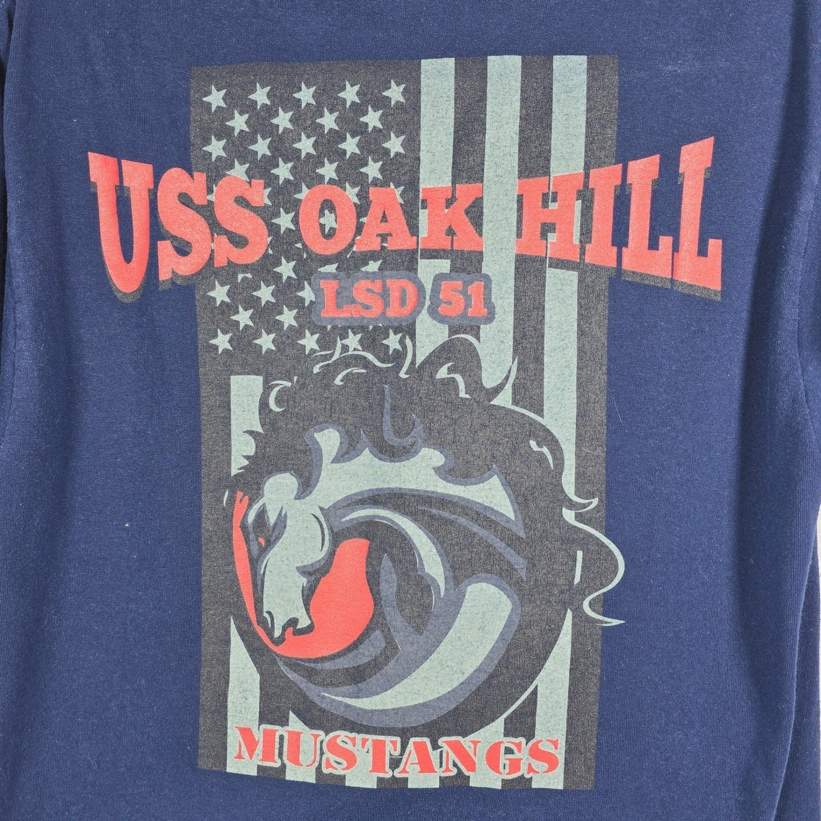 Jerzees USS Oak Hill LSD 51 Mustangs Navy T-Shirt Graphic Print Short Sleeve Med gallery