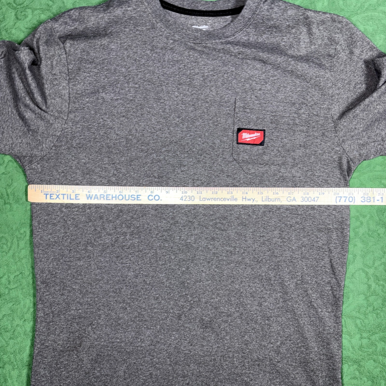 Milwaukee Long Sleeve Pocket T-shirt Mens Medium Charcoal Gray Heavy Duty Work gallery