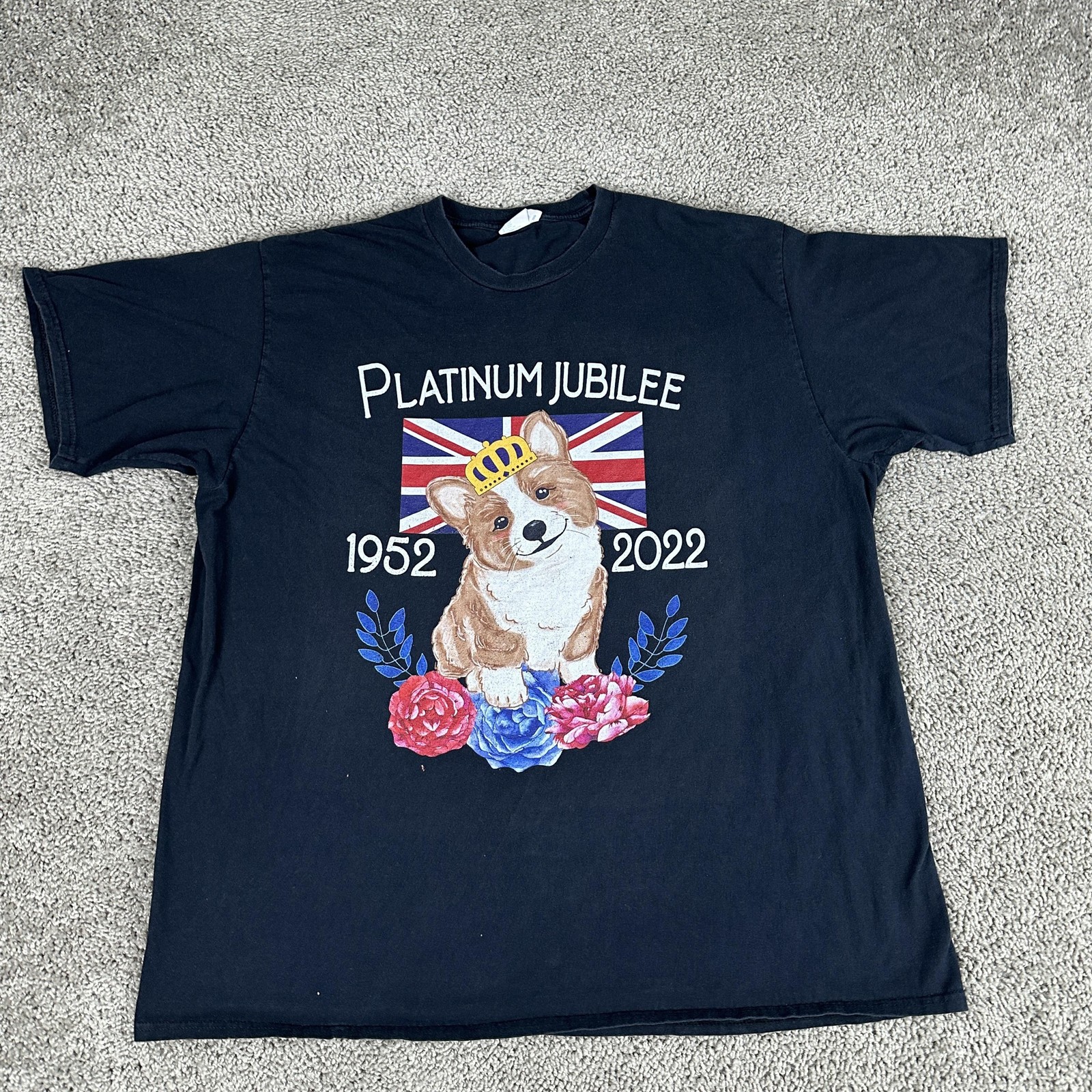 Platinum Jubilee Shirt Mens 2XL Black Queen Corgi Dog British Flag 1952 2022 Tee gallery