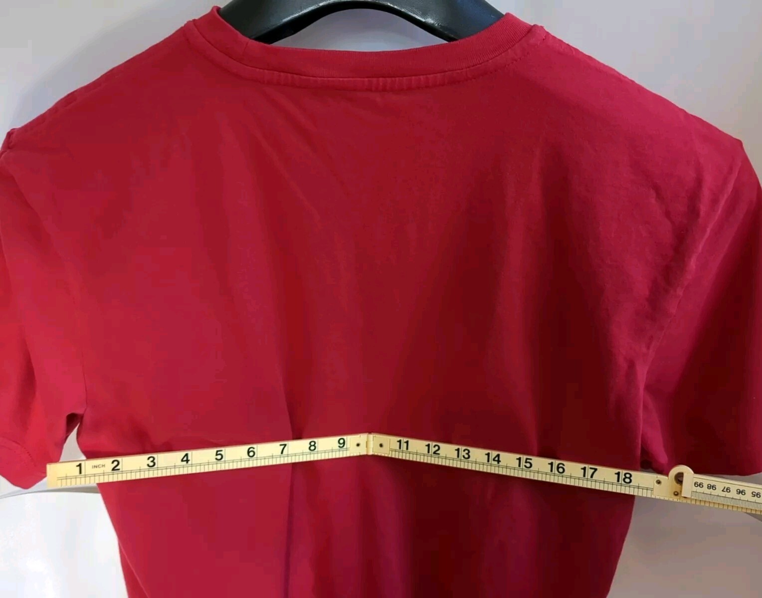 APPLE Official MAC Computer Store Employee RED Tech Staff T-Shirt Size LARGE gallery