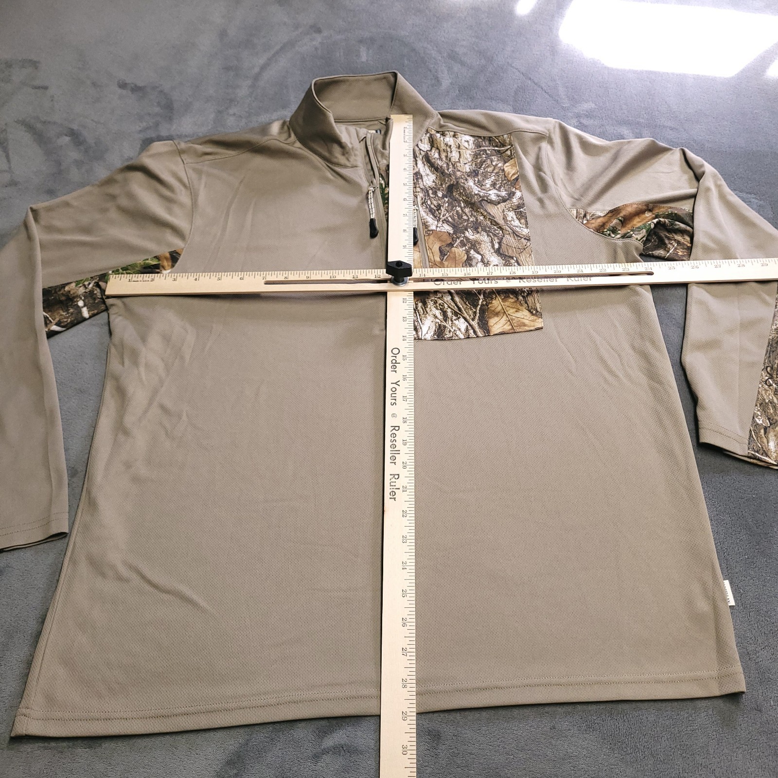 Magellan Outdoors Camouflage Long Sleeve 1/4 Zip Hunt Fish Large Shirt Logo gallery
