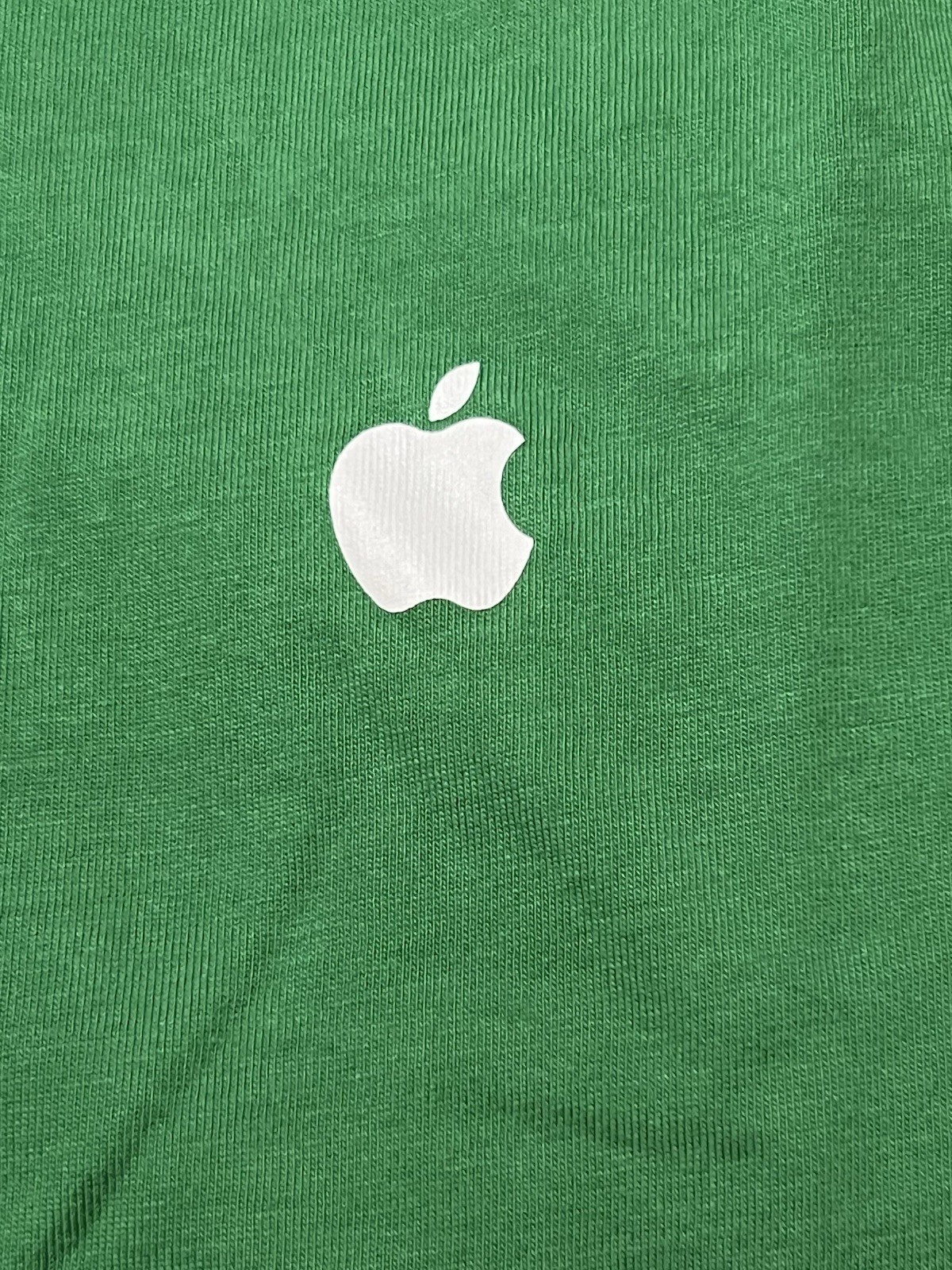 Apple Store Employee Green Short Sleeves Apple Logo Shirt Sz M gallery