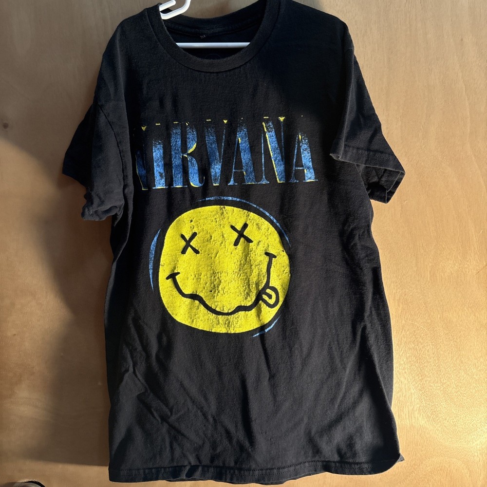 Nirvana World Tour T Shirt Smiley Face Black Men’s Small