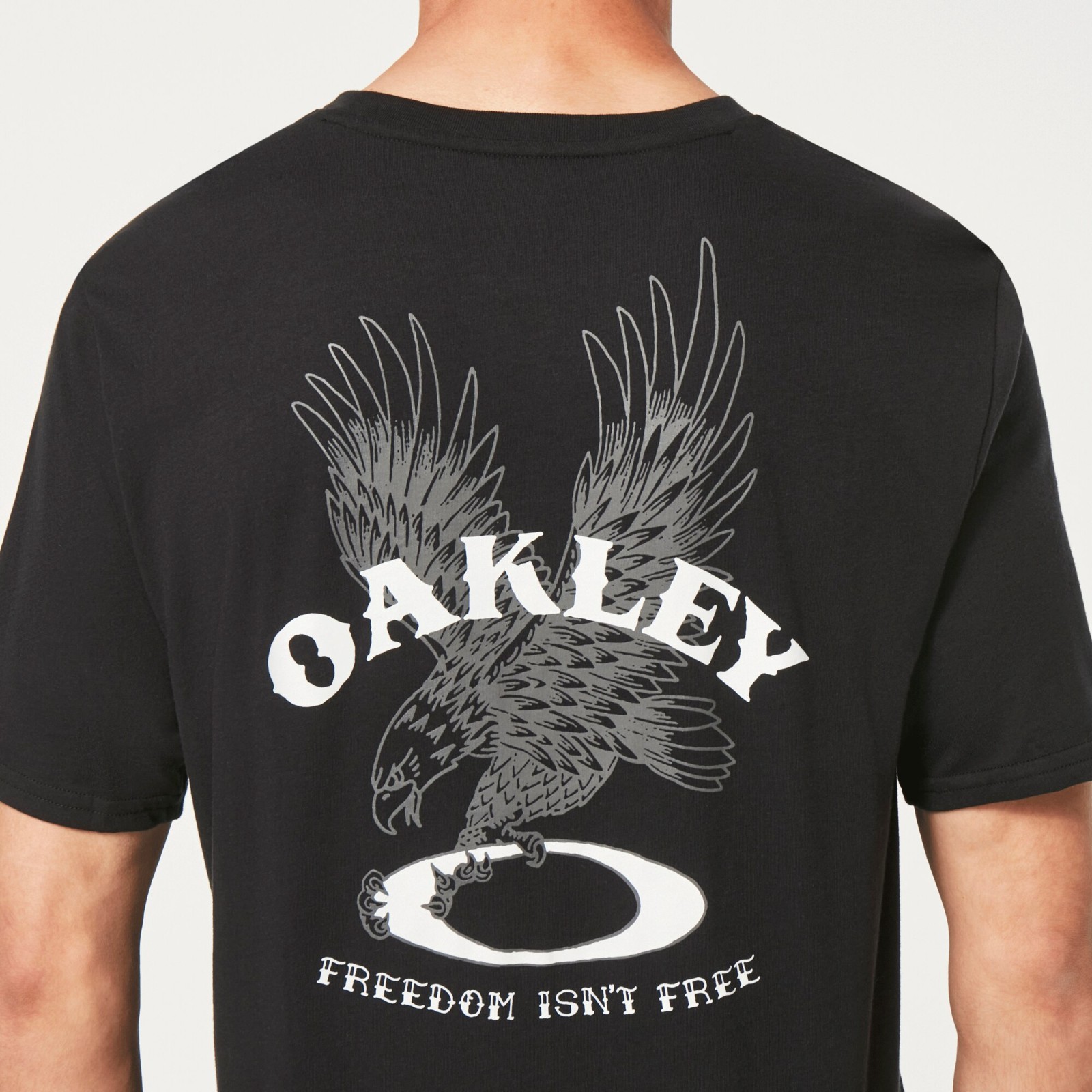 Oakley Mens SI Freedom ISNT Free Tee Short Sleeve T-Shirt Blackout XLarge New gallery