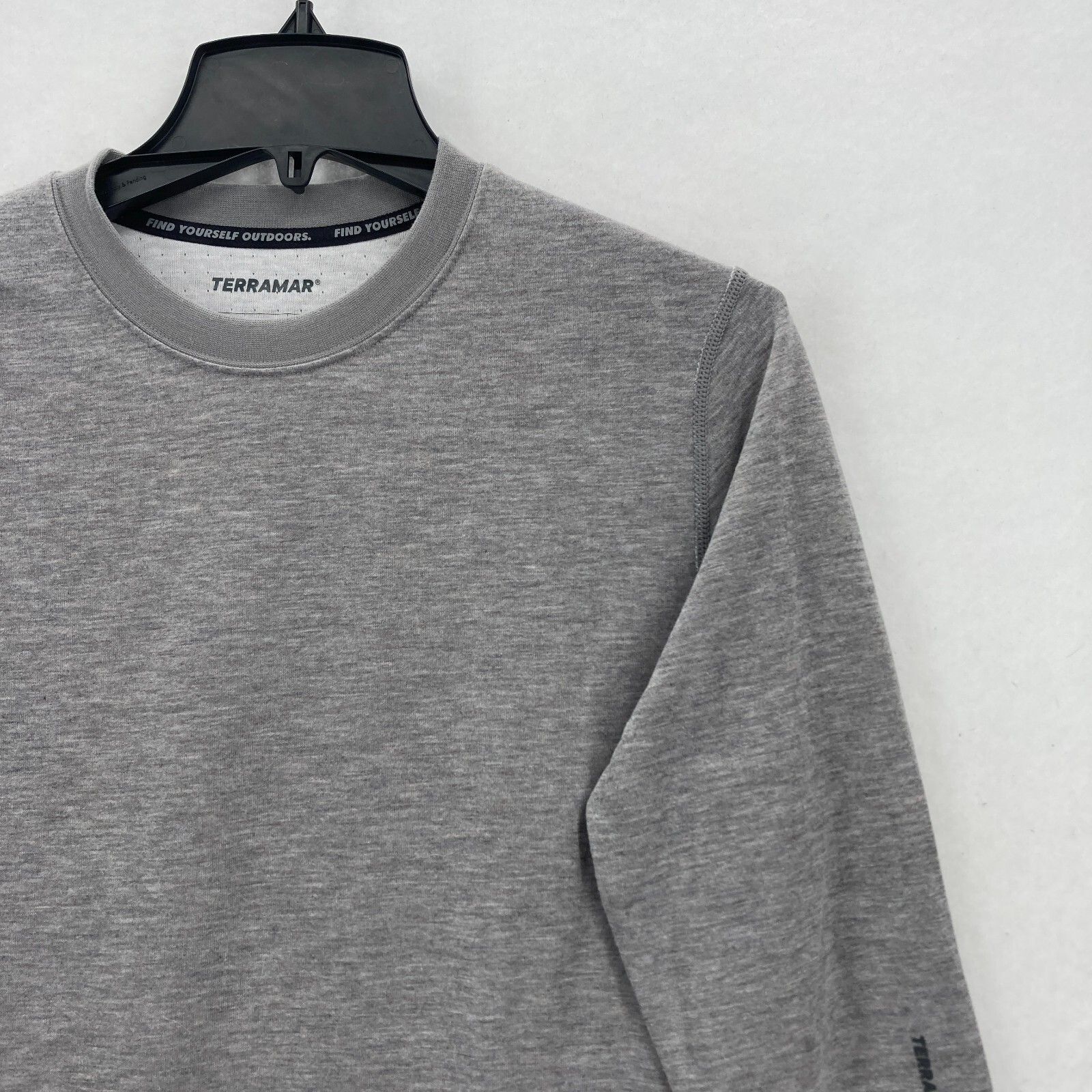 Terramar Heavyweight Merino Wool Thermal Crew Shirt Mens Small Gray Hiking Camp gallery