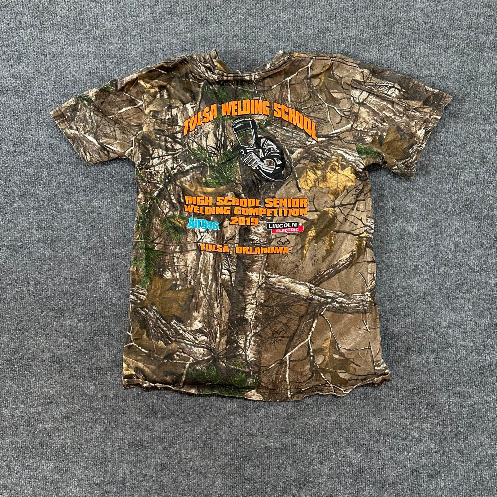 Russell Outdoors T-Shirt Mens Size M Brown Camo Tulsa Welding School Graphic Tee